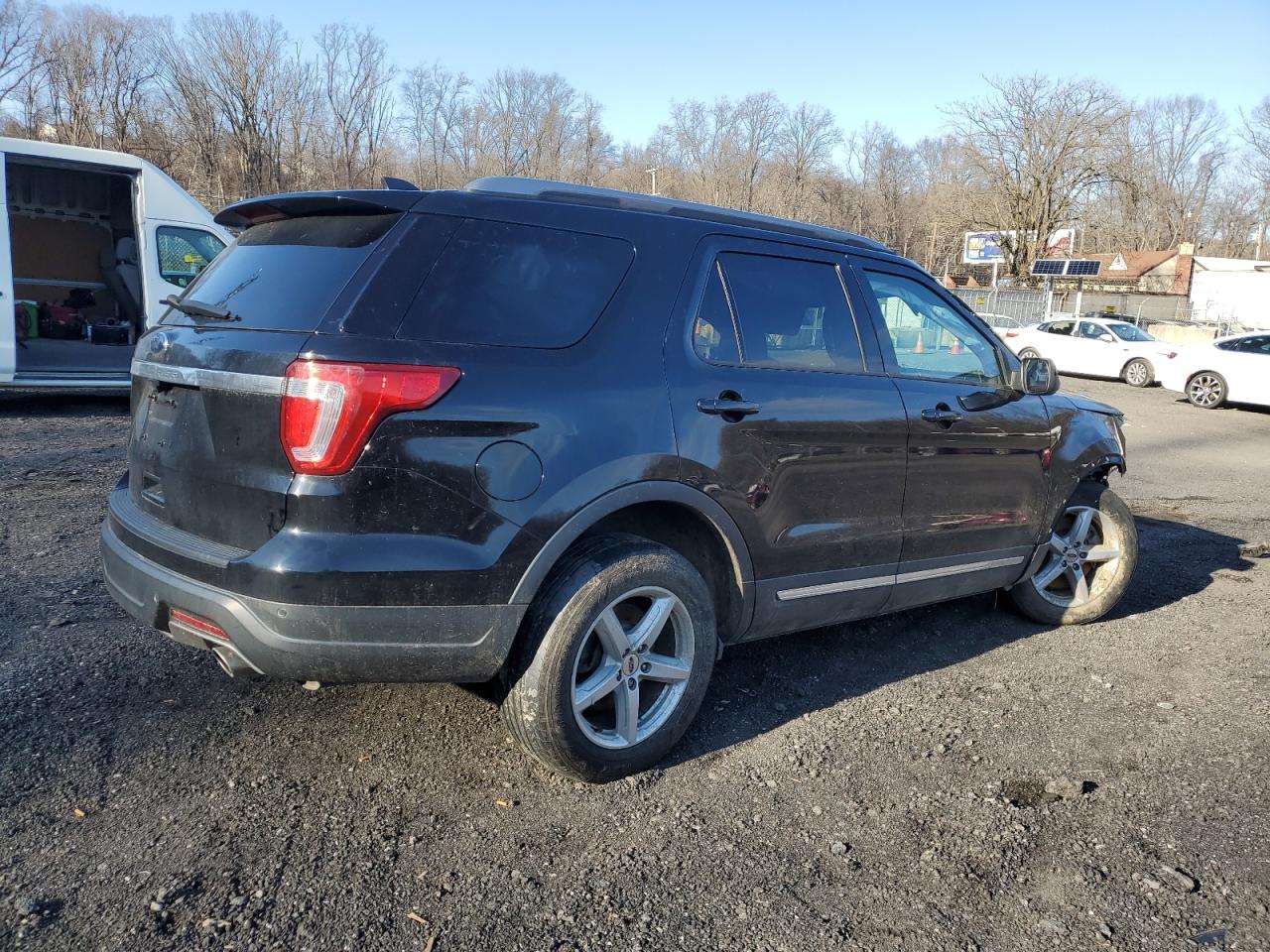 Photo 2 VIN: 1FM5K7D81JGA17449 - FORD EXPLORER 