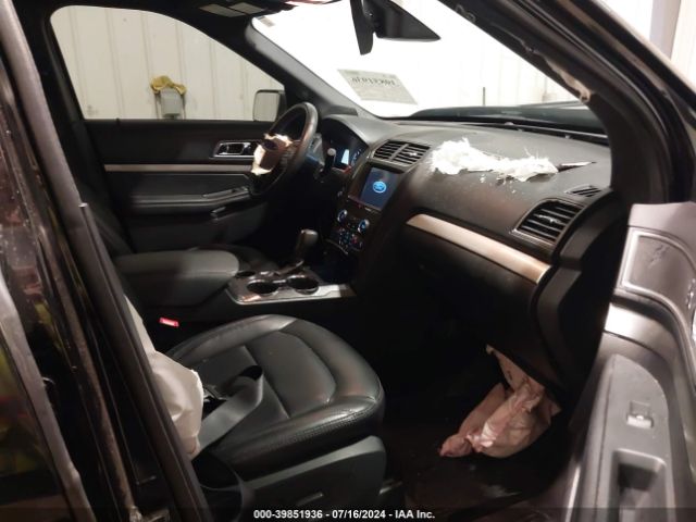 Photo 4 VIN: 1FM5K7D81KGB01207 - FORD EXPLORER 