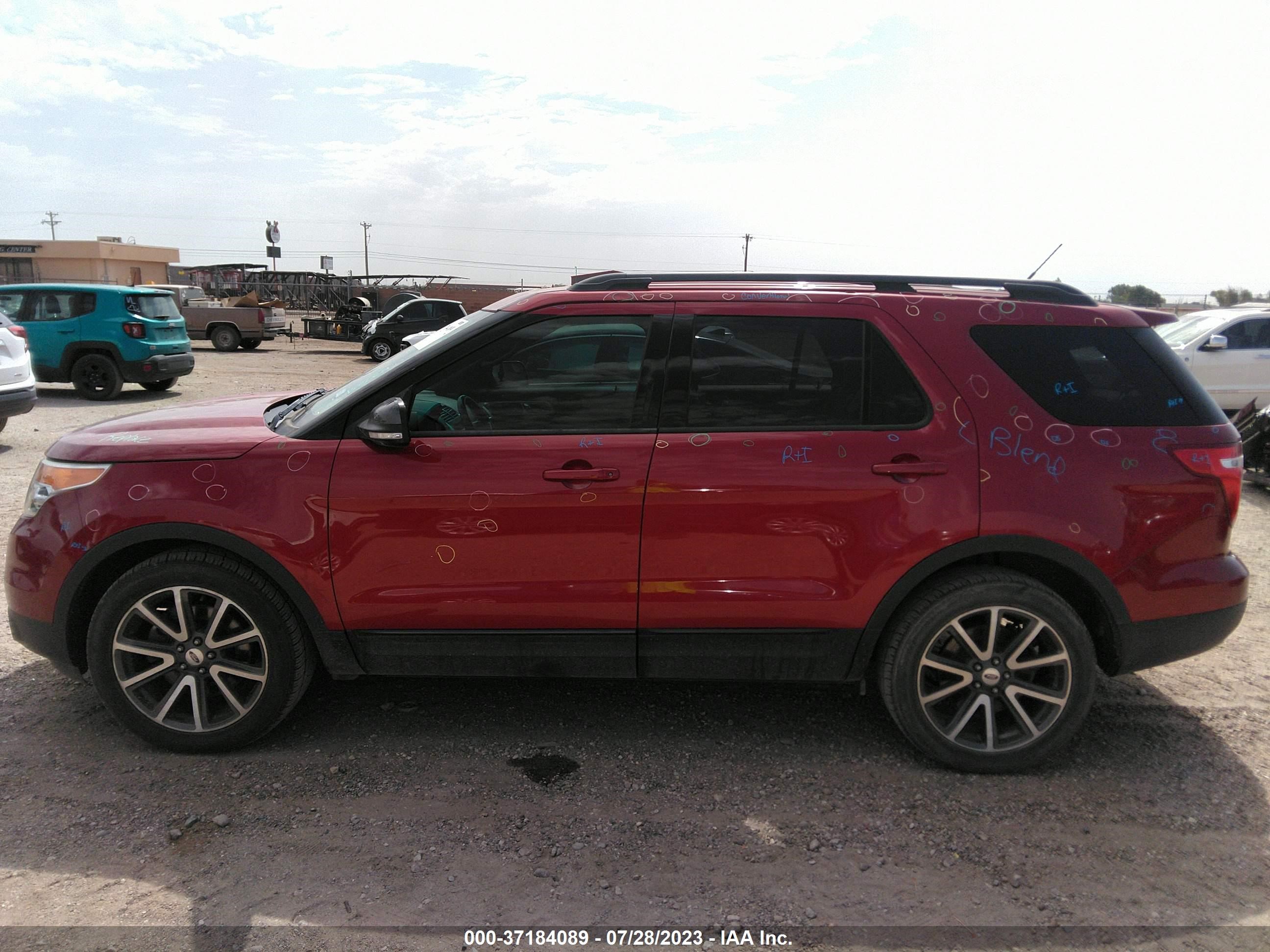 Photo 13 VIN: 1FM5K7D82FGA76730 - FORD EXPLORER 