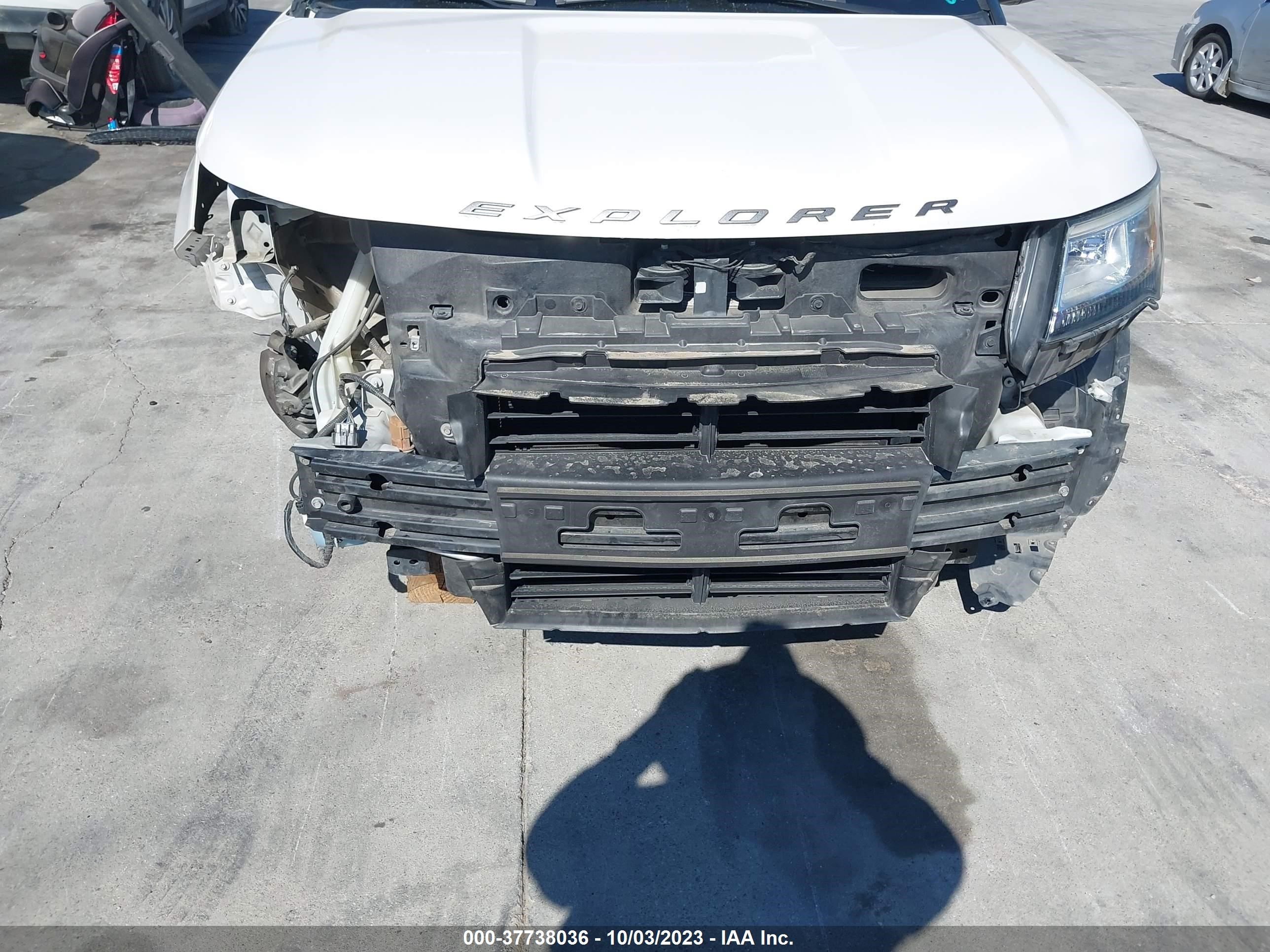 Photo 5 VIN: 1FM5K7D82HGD42654 - FORD EXPLORER 