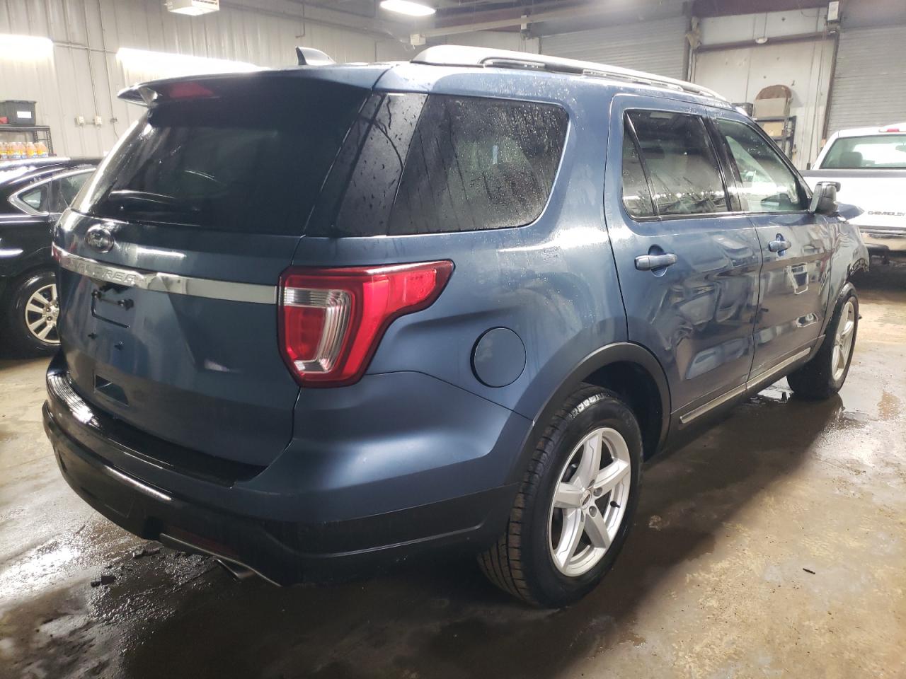 Photo 2 VIN: 1FM5K7D82JGA24166 - FORD EXPLORER 