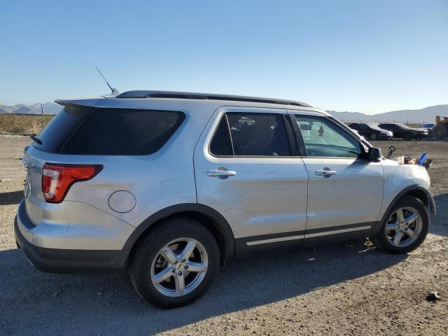 Photo 2 VIN: 1FM5K7D82JGB18032 - FORD EXPLORER X 