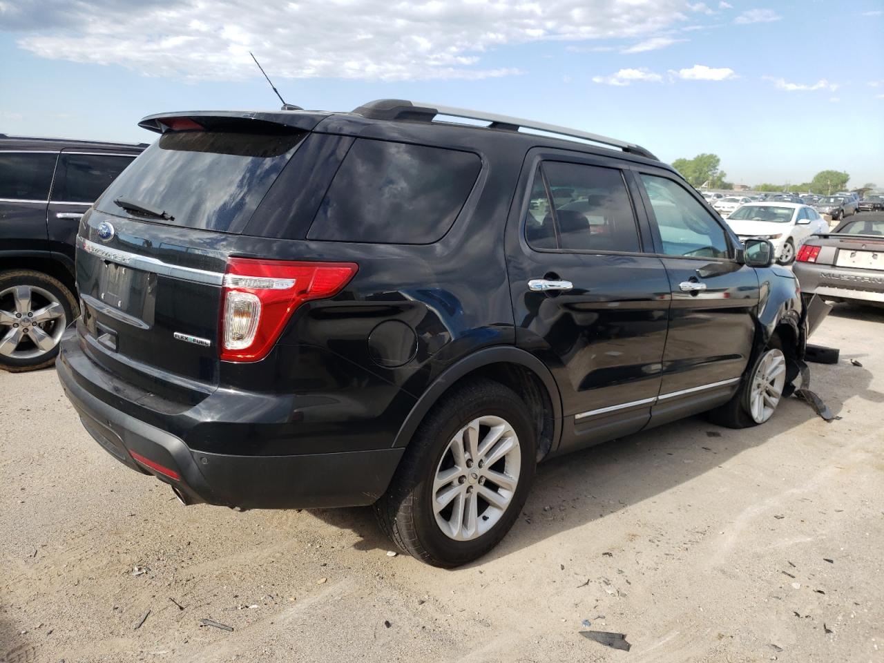 Photo 2 VIN: 1FM5K7D83DGA79374 - FORD EXPLORER X 