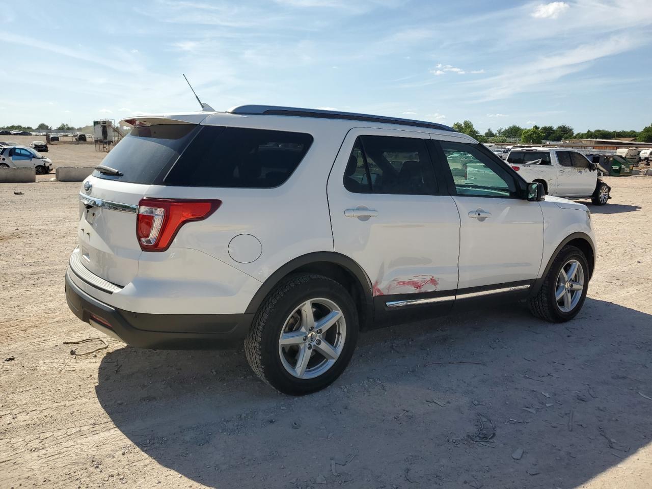 Photo 2 VIN: 1FM5K7D83KGA88234 - FORD EXPLORER 