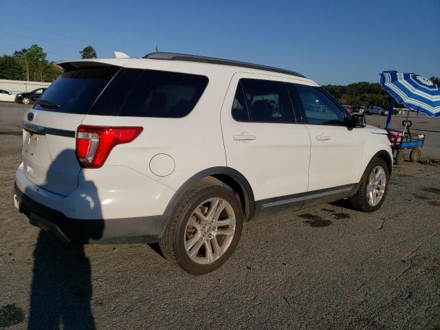 Photo 2 VIN: 1FM5K7D85HGB68465 - FORD EXPLORER 