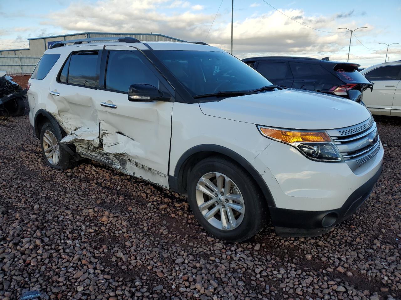 Photo 3 VIN: 1FM5K7D86EGB37155 - FORD EXPLORER 