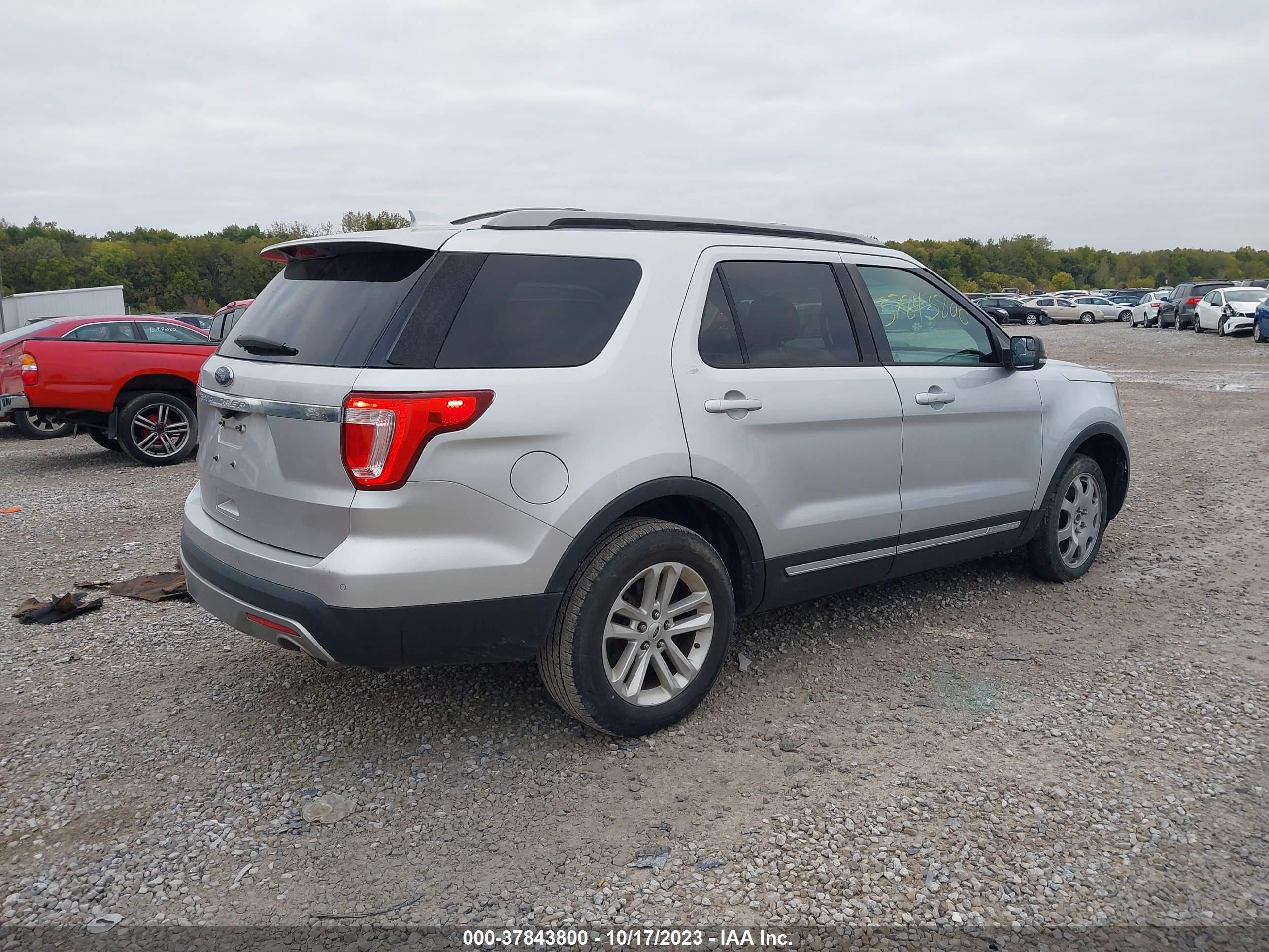 Photo 3 VIN: 1FM5K7D86GGC93697 - FORD EXPLORER 