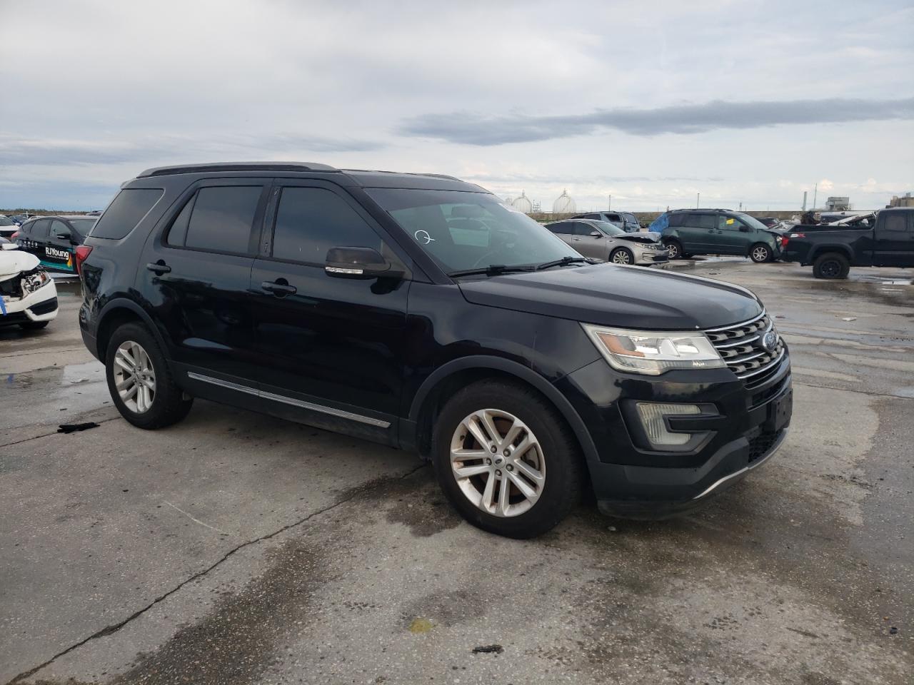 Photo 3 VIN: 1FM5K7D86HGB15483 - FORD EXPLORER 