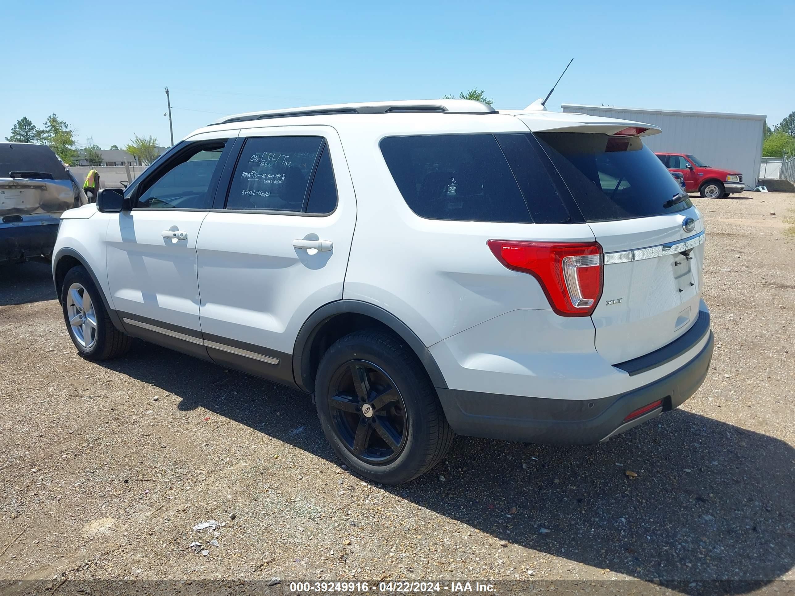 Photo 2 VIN: 1FM5K7D86KGA36211 - FORD EXPLORER 