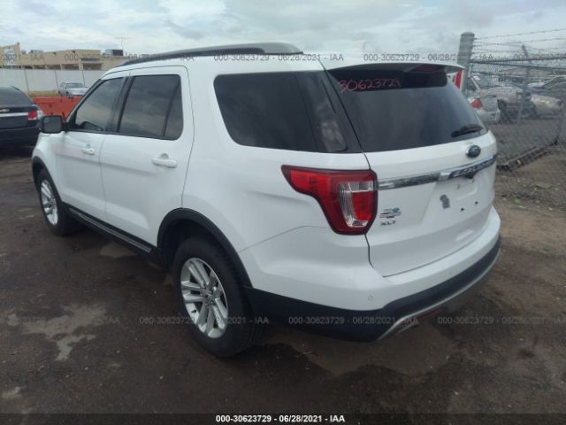 Photo 2 VIN: 1FM5K7D87HGA98743 - FORD EXPLORER 