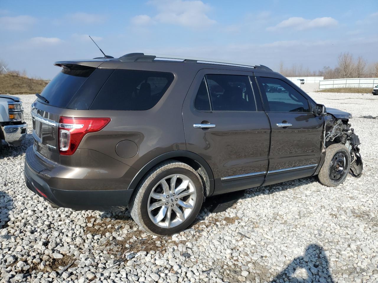 Photo 2 VIN: 1FM5K7D88FGA13289 - FORD EXPLORER 