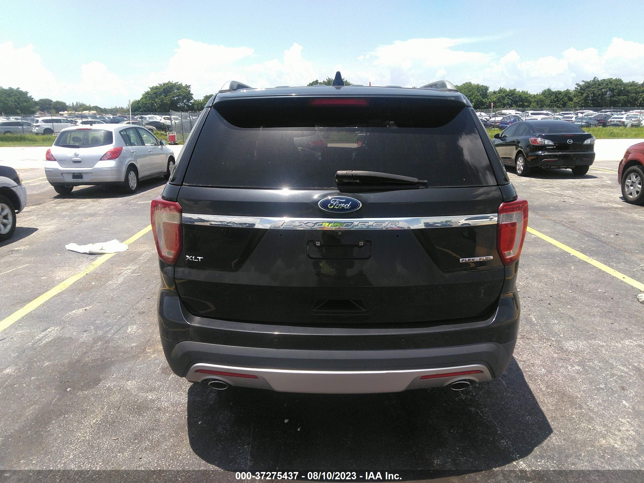 Photo 14 VIN: 1FM5K7D88GGC99257 - FORD EXPLORER 