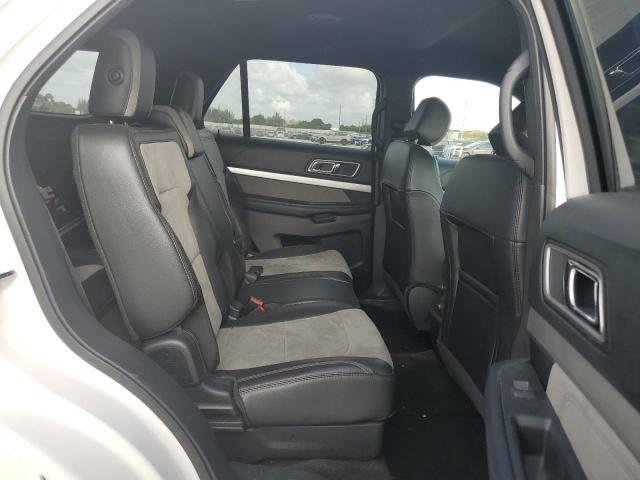 Photo 10 VIN: 1FM5K7D88HGD15894 - FORD EXPLORER 