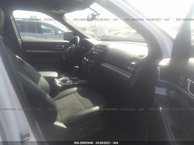 Photo 4 VIN: 1FM5K7D88JGA98210 - FORD EXPLORER 