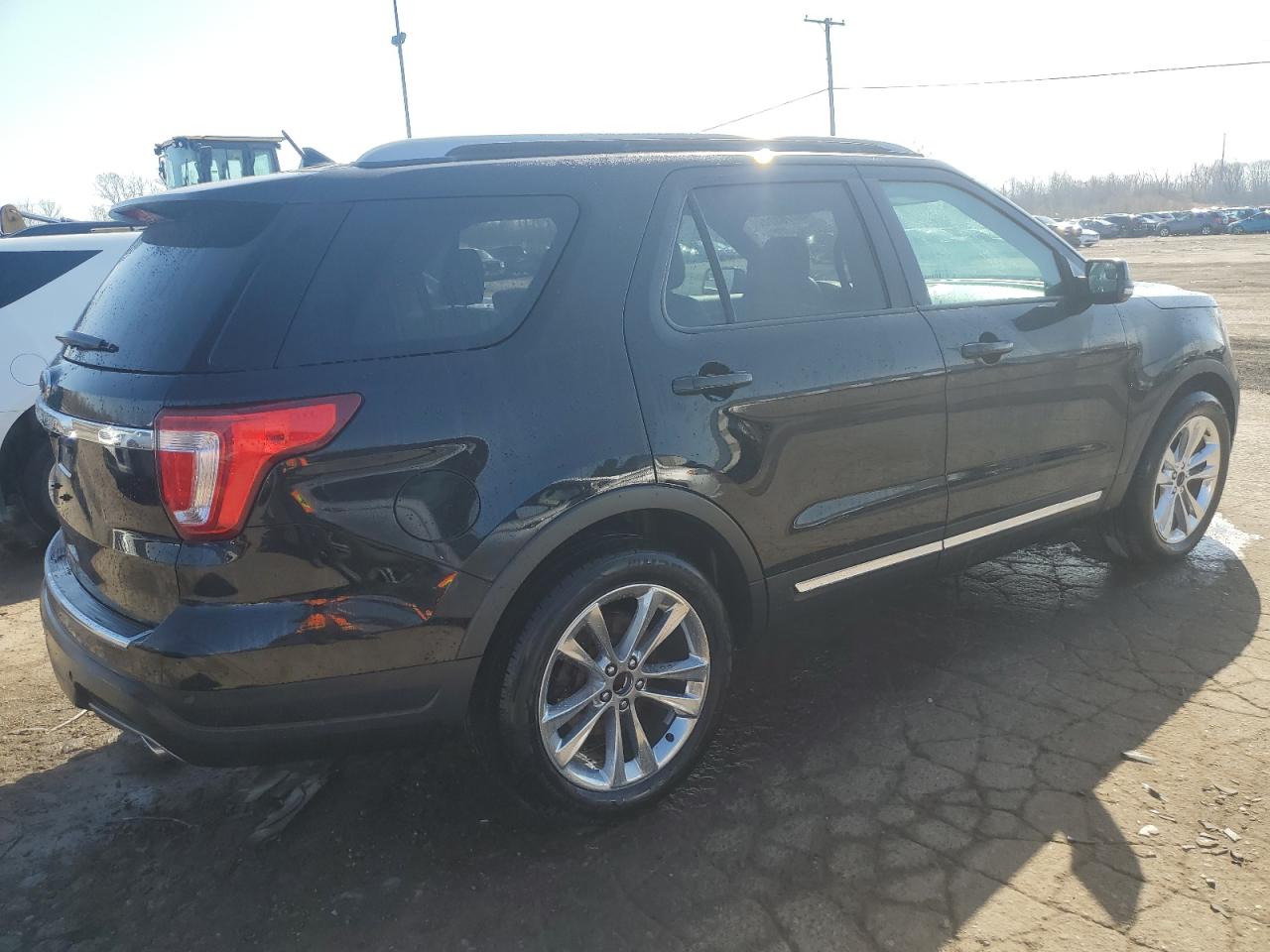 Photo 2 VIN: 1FM5K7D88JGB53982 - FORD EXPLORER 