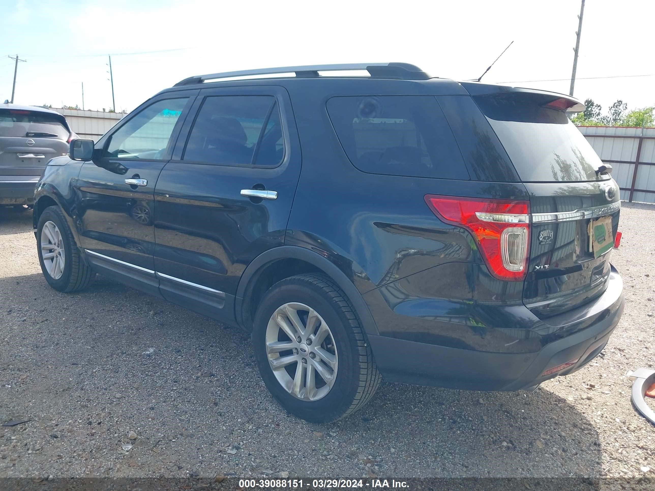 Photo 2 VIN: 1FM5K7D89DGA76222 - FORD EXPLORER 