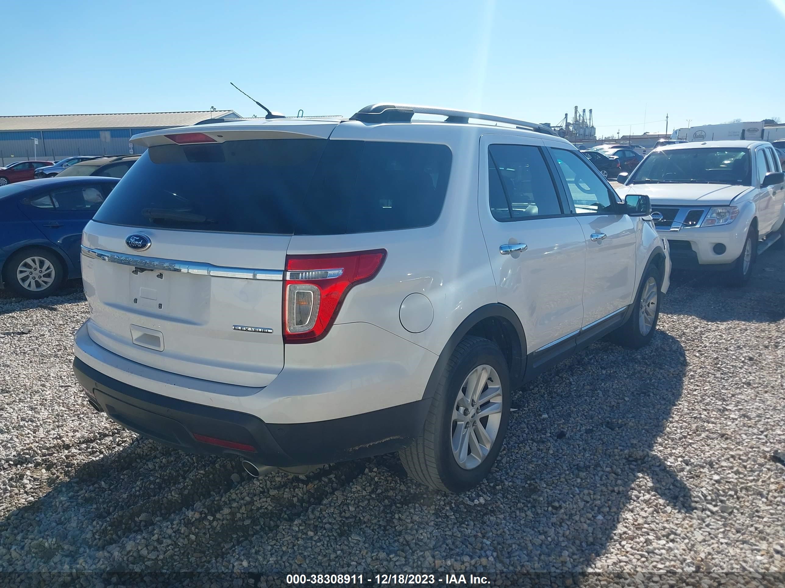 Photo 4 VIN: 1FM5K7D89DGC67249 - FORD EXPLORER 