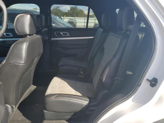 Photo 10 VIN: 1FM5K7D89HGA31531 - FORD EXPLORER 