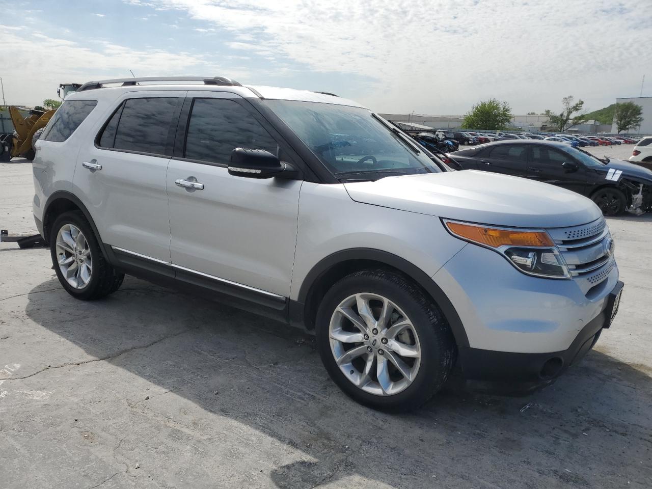 Photo 3 VIN: 1FM5K7D8XFGC62578 - FORD EXPLORER 