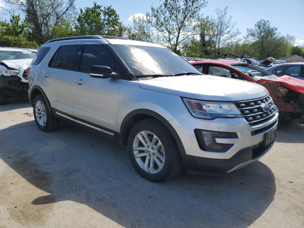 Photo 3 VIN: 1FM5K7D8XGGA17894 - FORD EXPLORER 