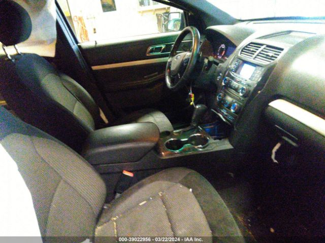 Photo 4 VIN: 1FM5K7D8XHGB28950 - FORD EXPLORER 