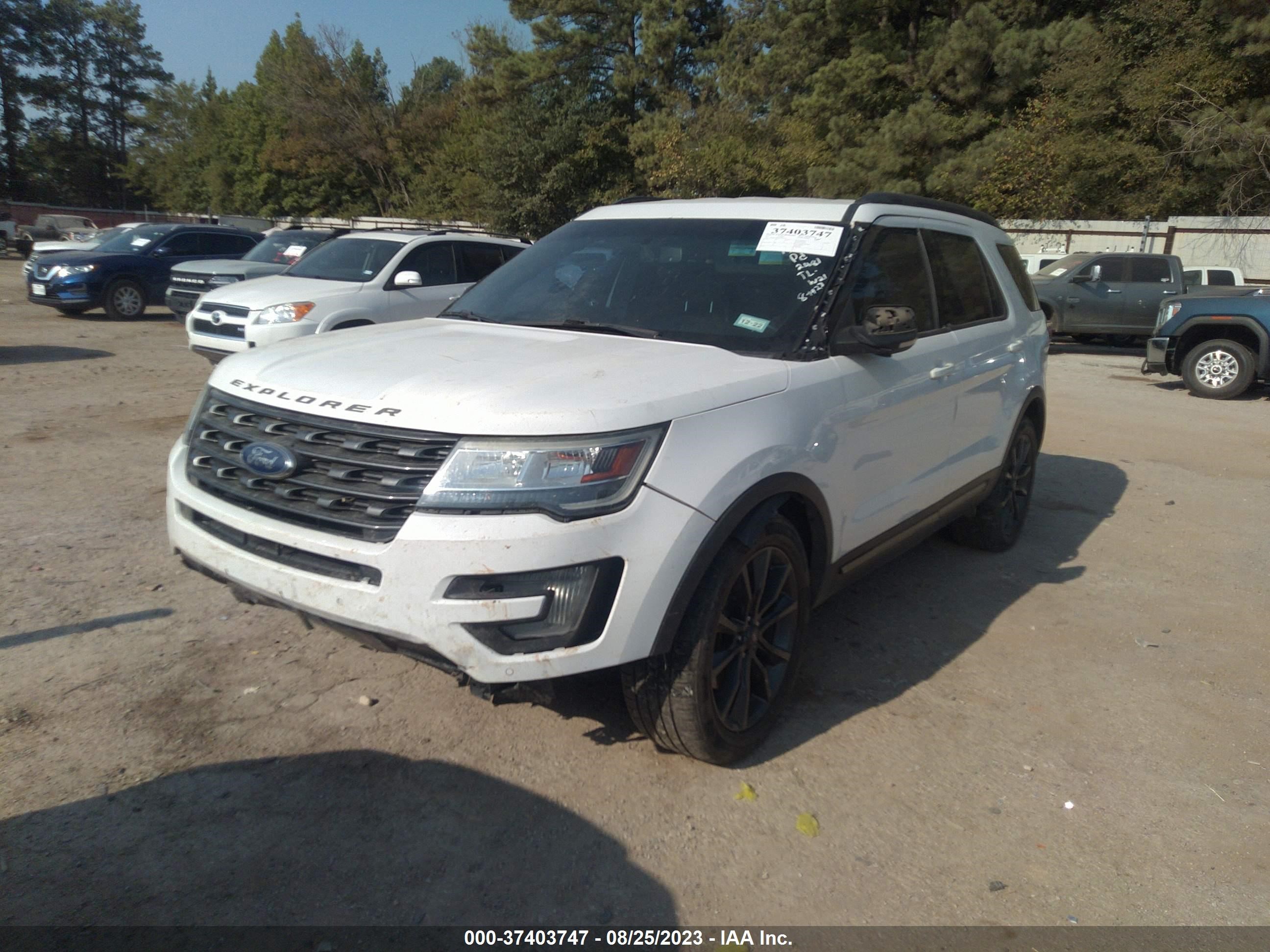 Photo 1 VIN: 1FM5K7D8XHGB62645 - FORD EXPLORER 