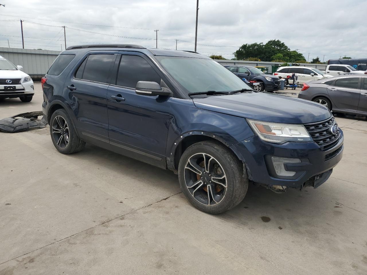 Photo 3 VIN: 1FM5K7D8XHGD99622 - FORD EXPLORER 