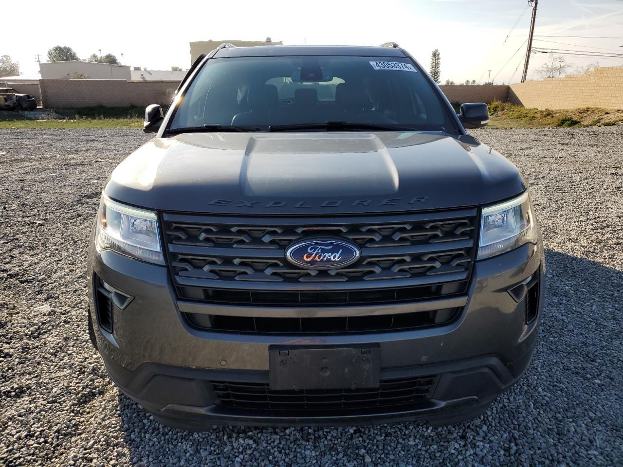 Photo 4 VIN: 1FM5K7D8XKGA09772 - FORD EXPLORER 