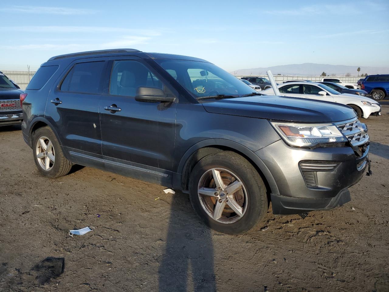 Photo 3 VIN: 1FM5K7D8XKGA73360 - FORD EXPLORER 