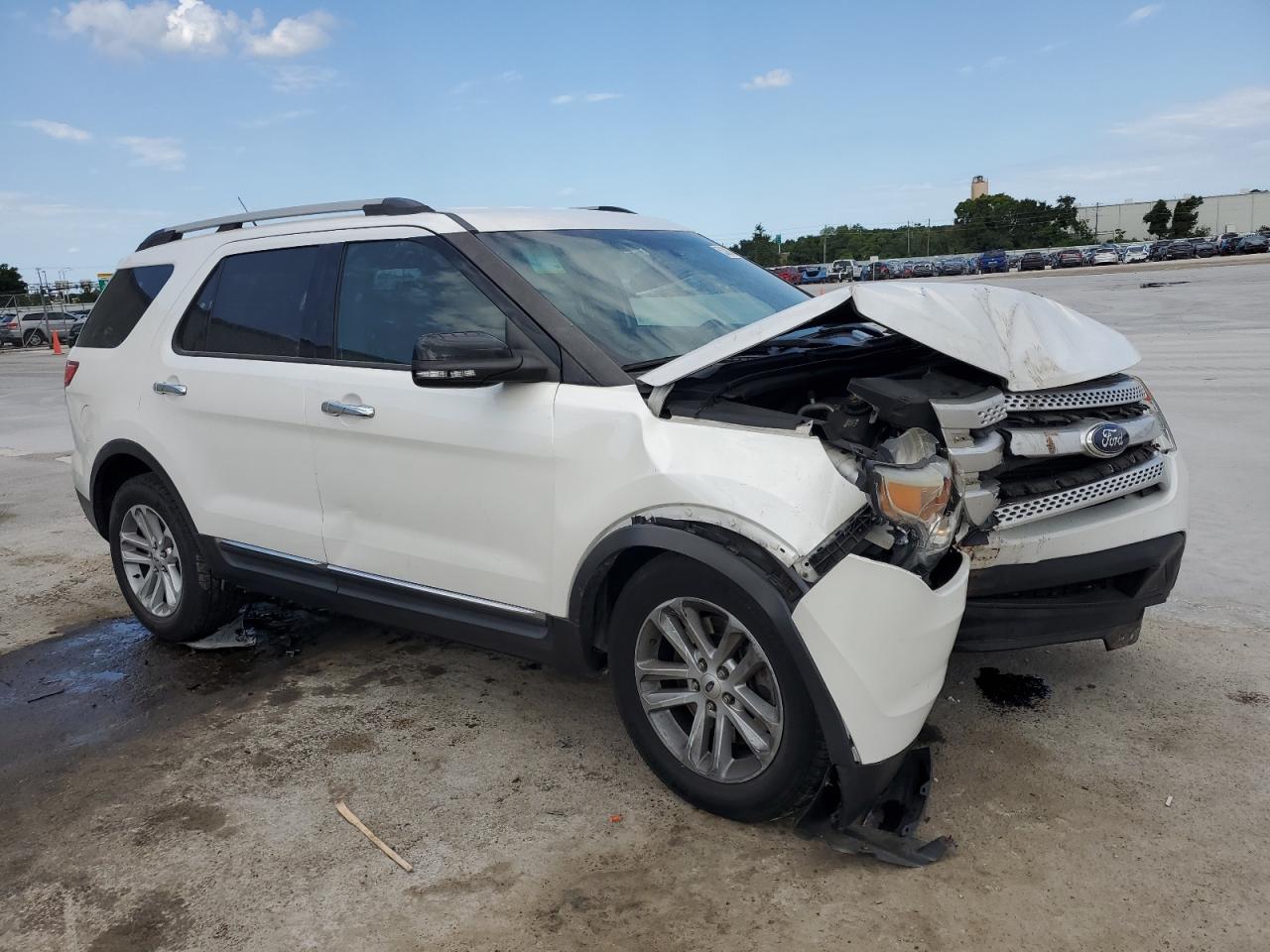 Photo 3 VIN: 1FM5K7D92DGB24703 - FORD EXPLORER 