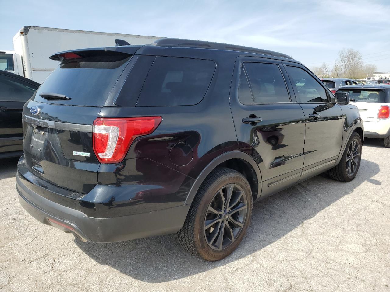 Photo 2 VIN: 1FM5K7DH2HGE35688 - FORD EXPLORER 