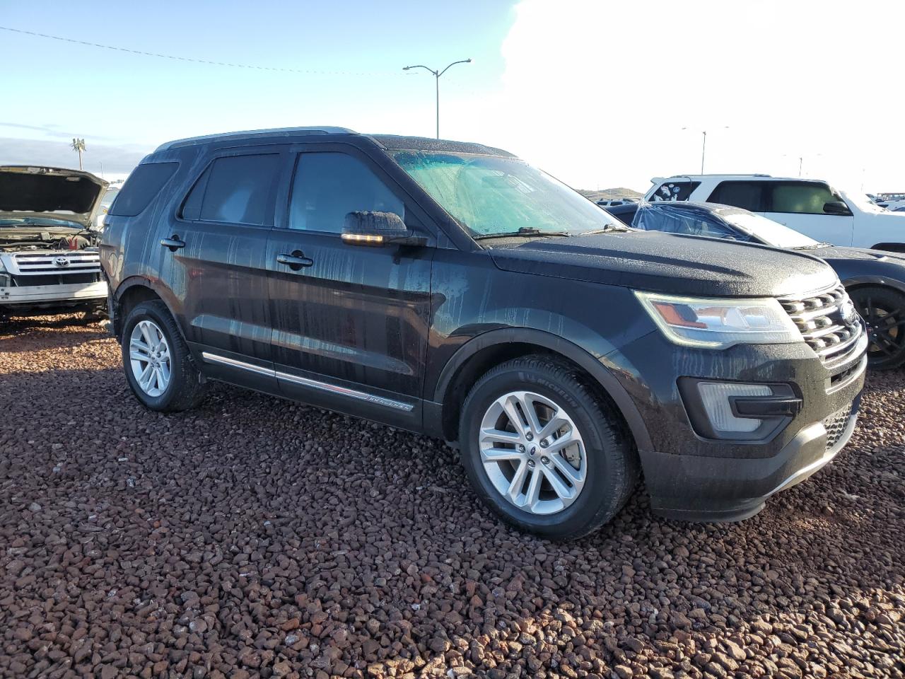 Photo 3 VIN: 1FM5K7DH5HGA61562 - FORD EXPLORER 