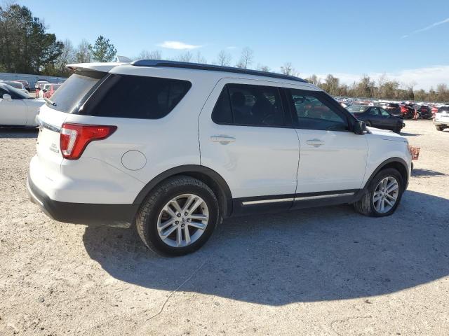 Photo 2 VIN: 1FM5K7DH5HGC09483 - FORD EXPLORER X 