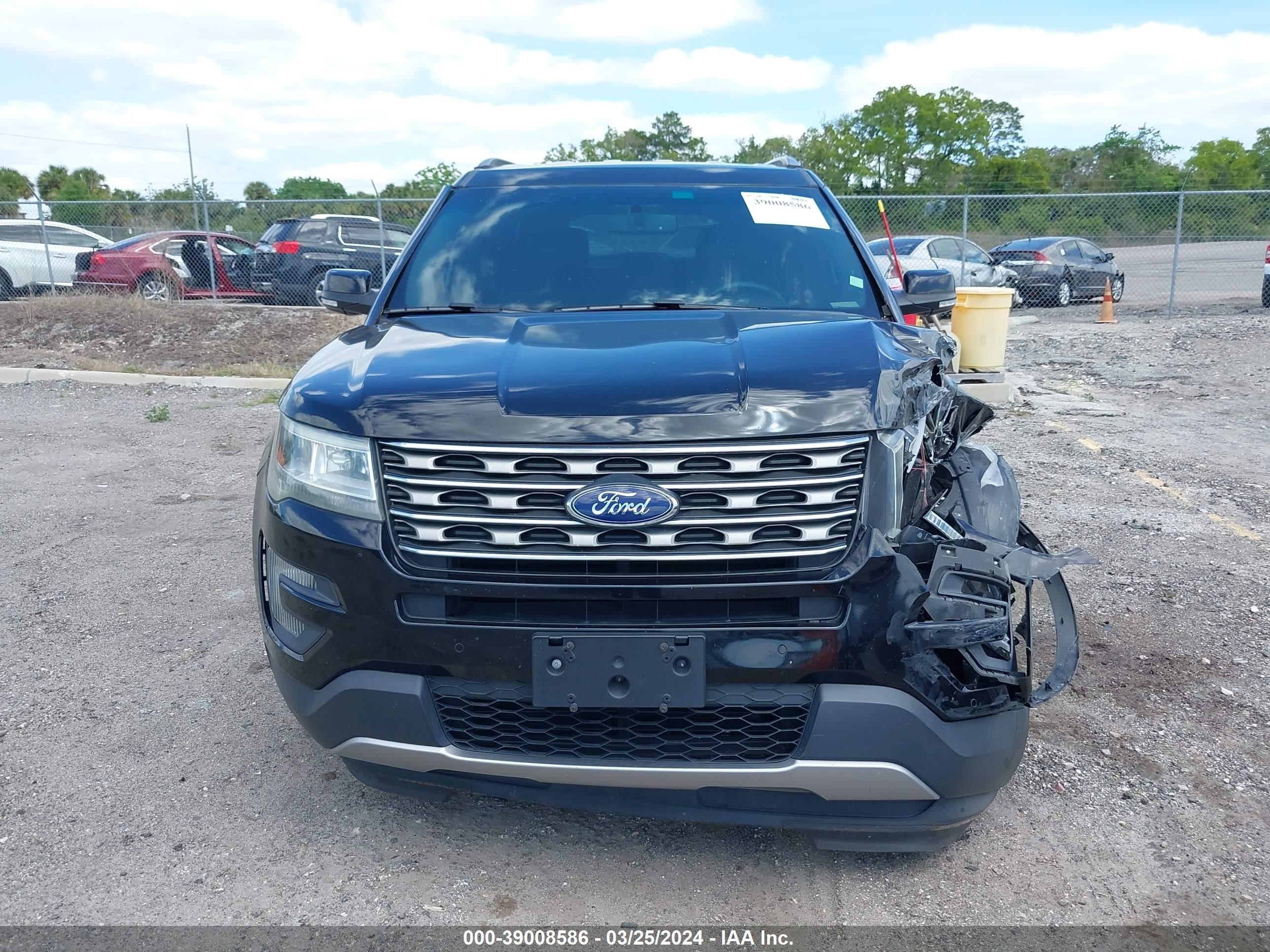 Photo 11 VIN: 1FM5K7DH8GGA93890 - FORD EXPLORER 