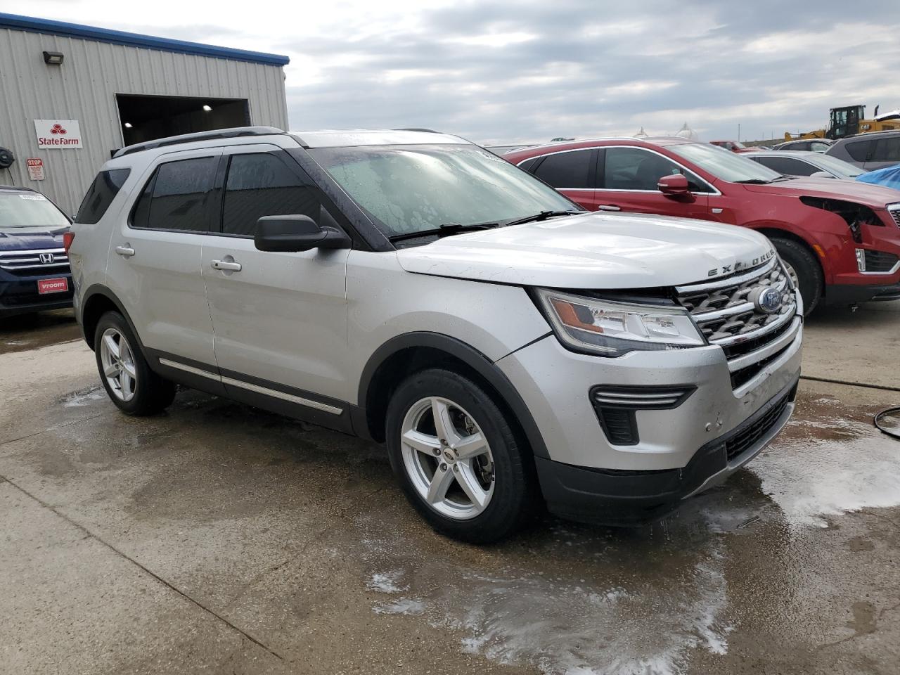 Photo 3 VIN: 1FM5K7DH8JGB63122 - FORD EXPLORER 