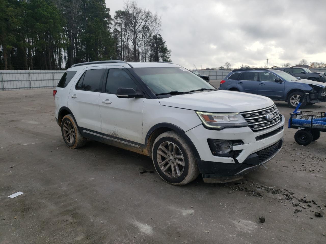 Photo 3 VIN: 1FM5K7DHXHGE32716 - FORD EXPLORER 