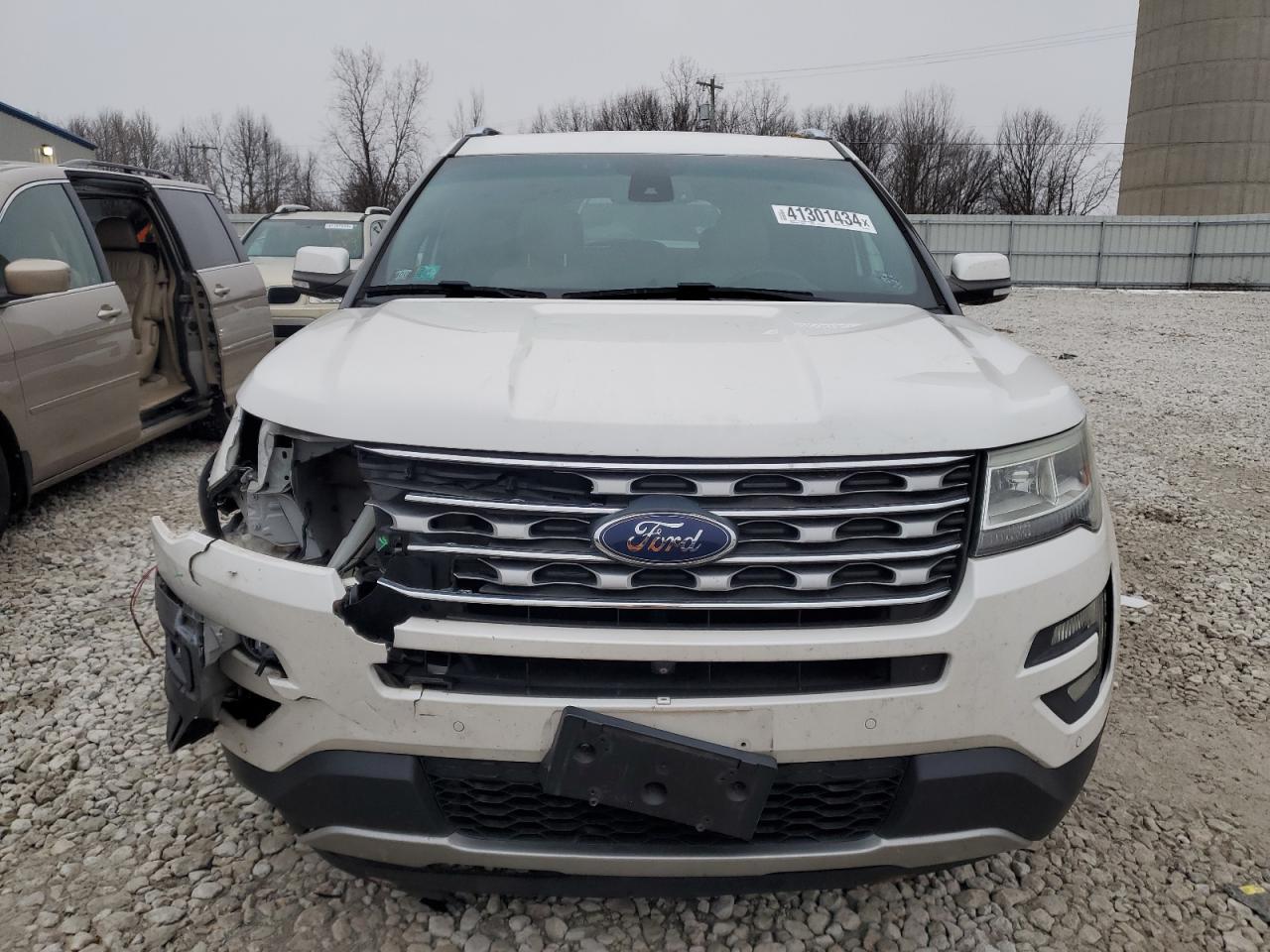 Photo 4 VIN: 1FM5K7F80HGB50632 - FORD EXPLORER 