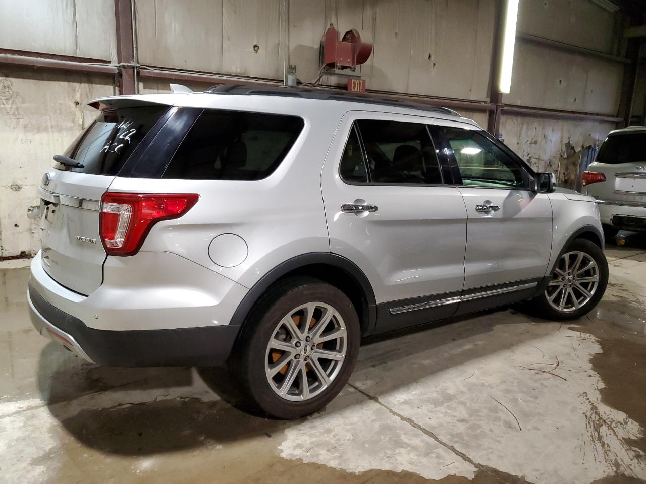 Photo 2 VIN: 1FM5K7F85GGB69479 - FORD EXPLORER 