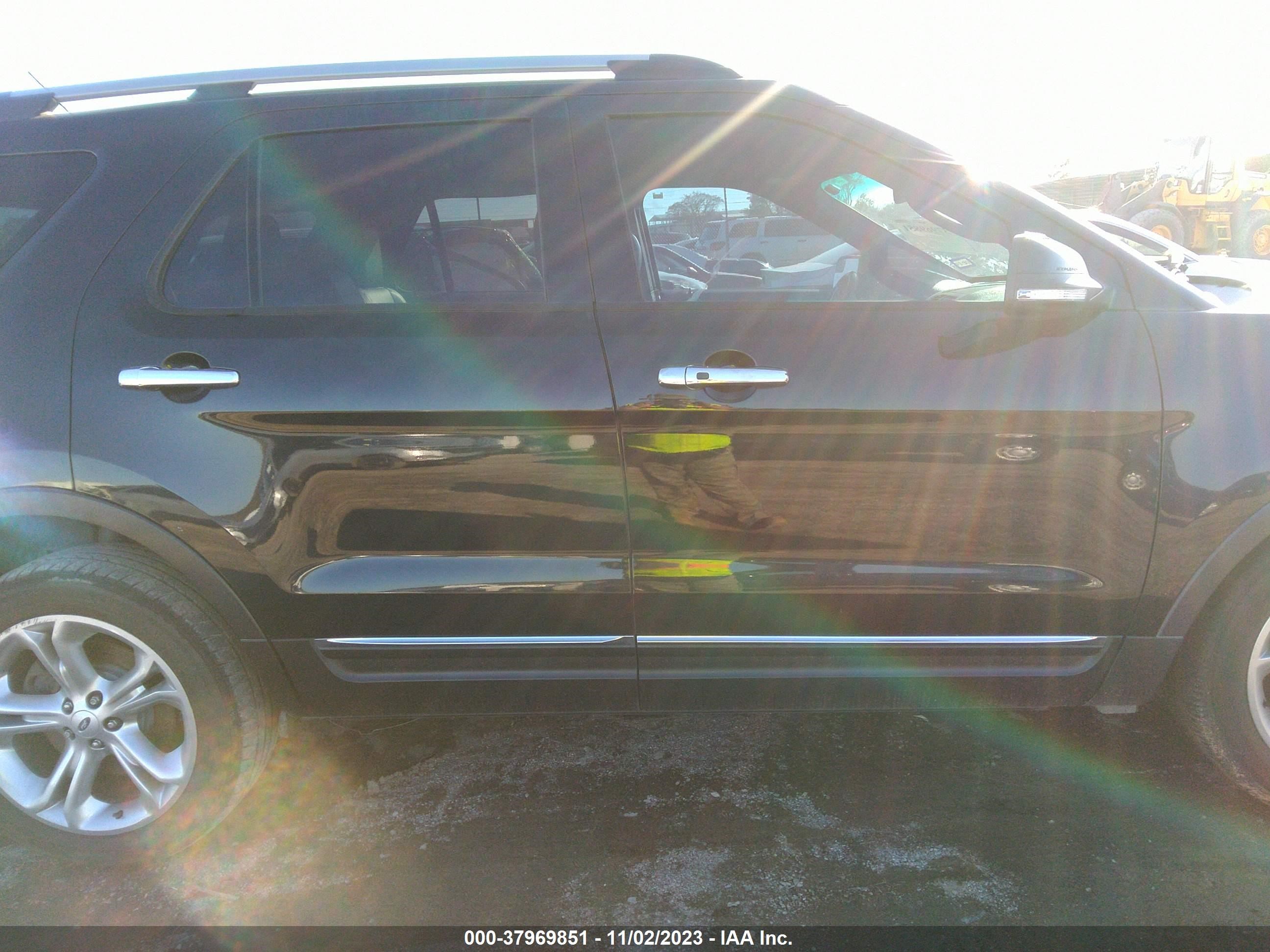 Photo 11 VIN: 1FM5K7F87FGC48554 - FORD EXPLORER 