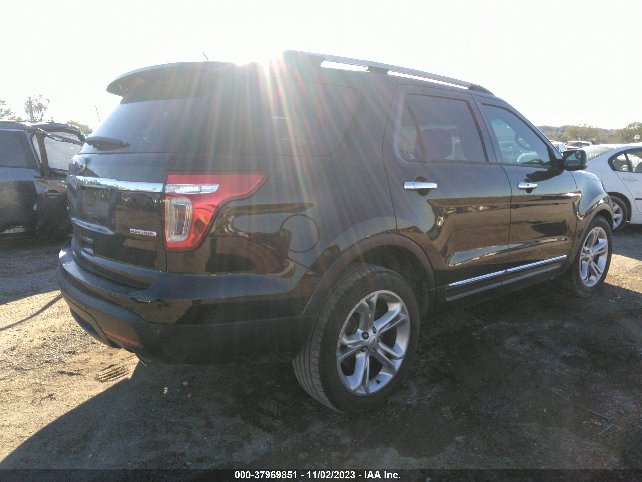 Photo 3 VIN: 1FM5K7F87FGC48554 - FORD EXPLORER 