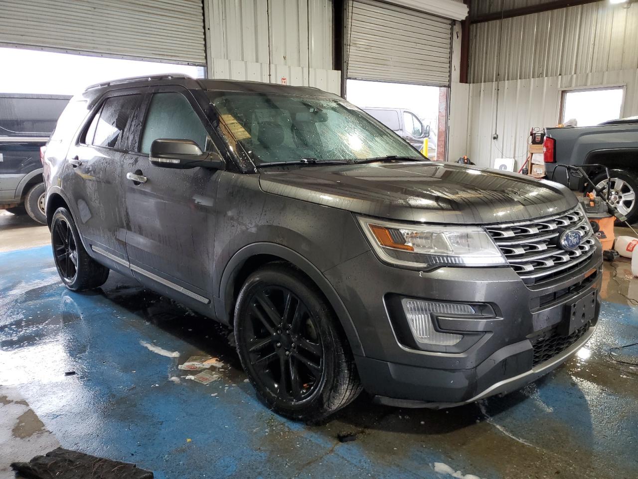 Photo 3 VIN: 1FM5K7F88HGD78331 - FORD EXPLORER 