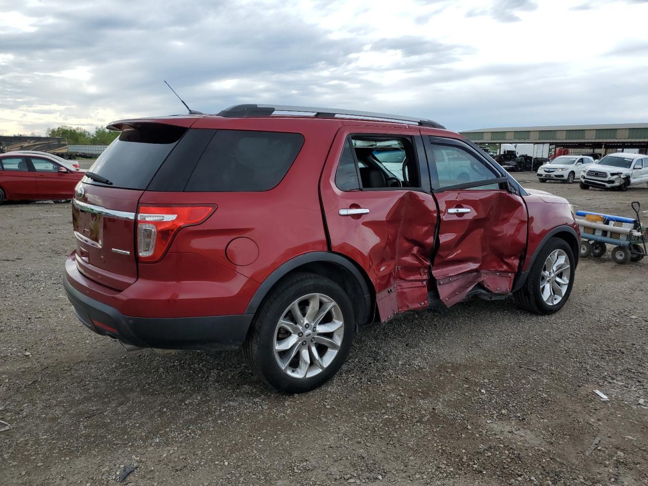 Photo 2 VIN: 1FM5K7F8XDGB83230 - FORD EXPLORER 