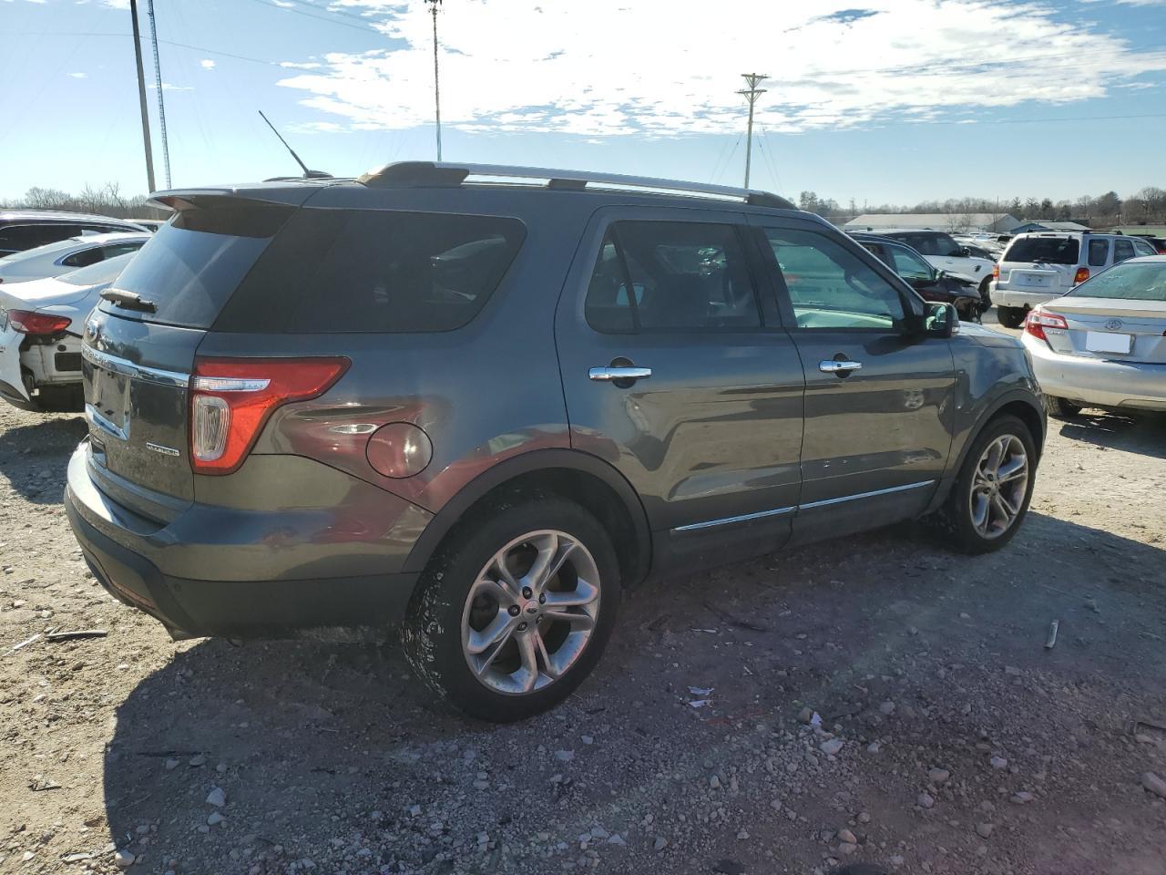 Photo 2 VIN: 1FM5K7F8XFGC36608 - FORD EXPLORER 