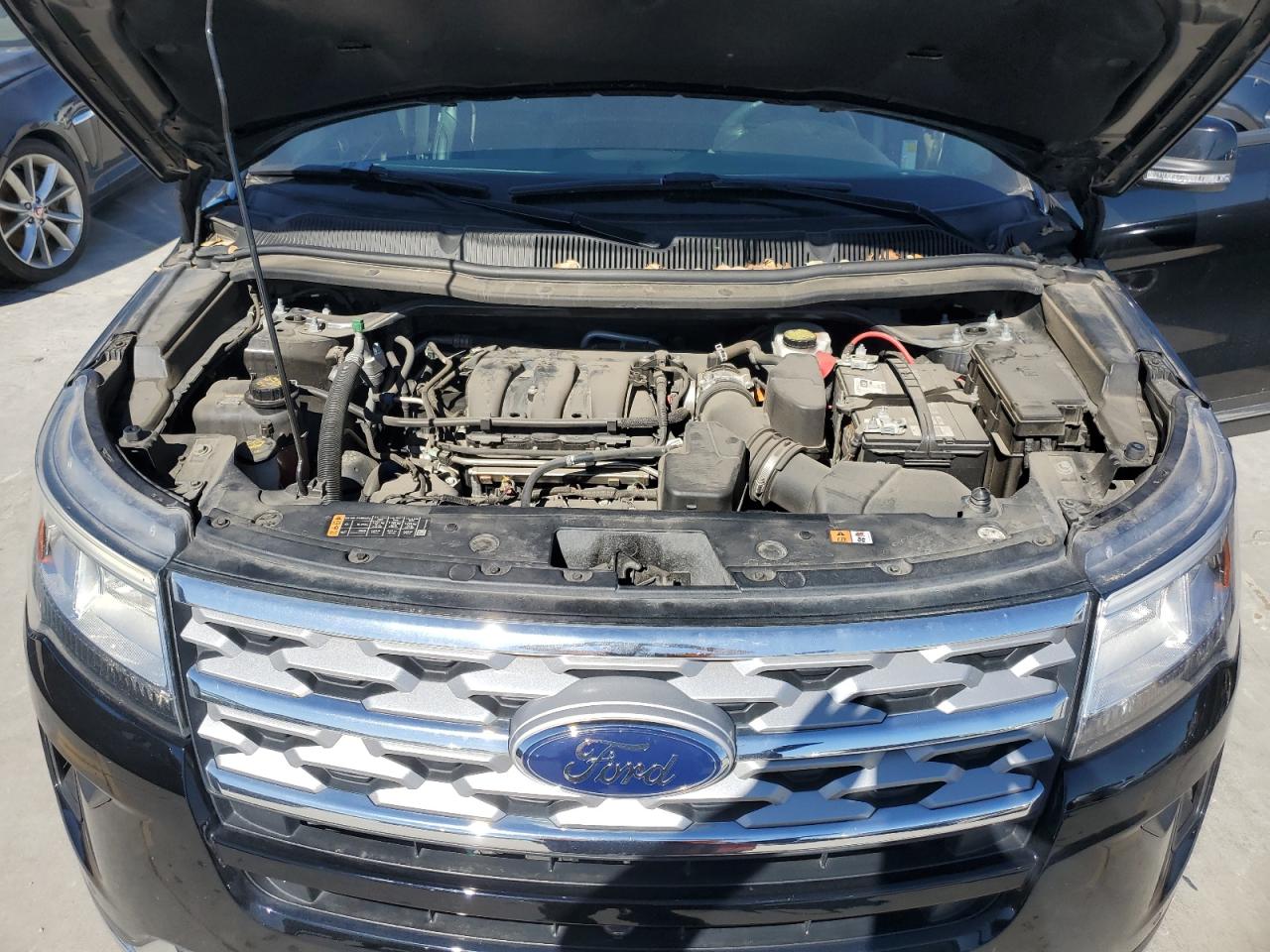 Photo 11 VIN: 1FM5K7F8XJGC85476 - FORD EXPLORER 