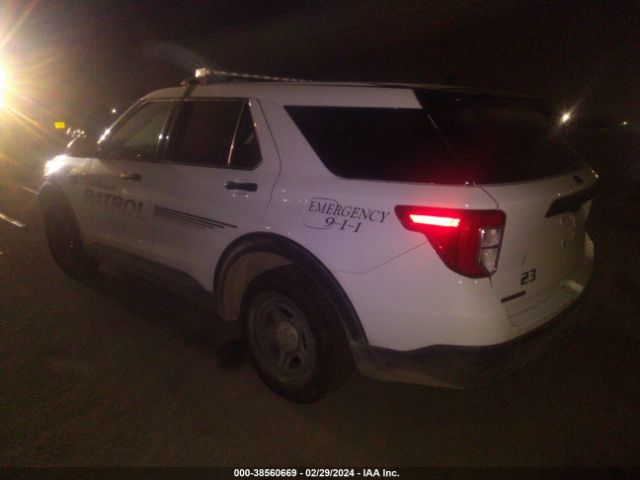 Photo 2 VIN: 1FM5K8AB1NGA00999 - FORD POLICE INTERCEPTOR UTILITY 