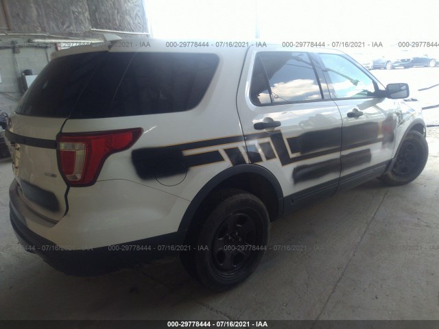 Photo 3 VIN: 1FM5K8AR3GGB44618 - FORD UTILITY POLICE 