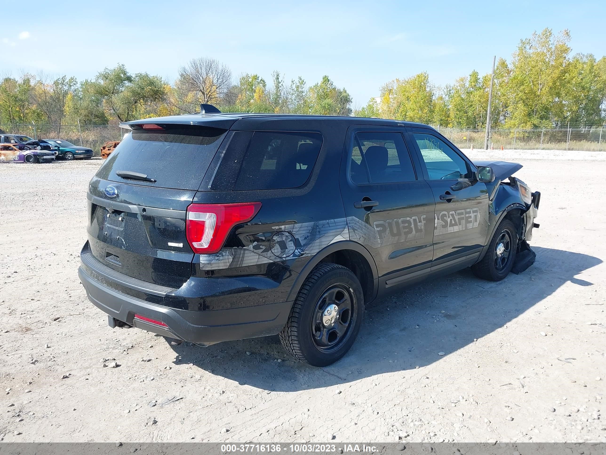 Photo 3 VIN: 1FM5K8AR3JGC18904 - FORD POLICE 