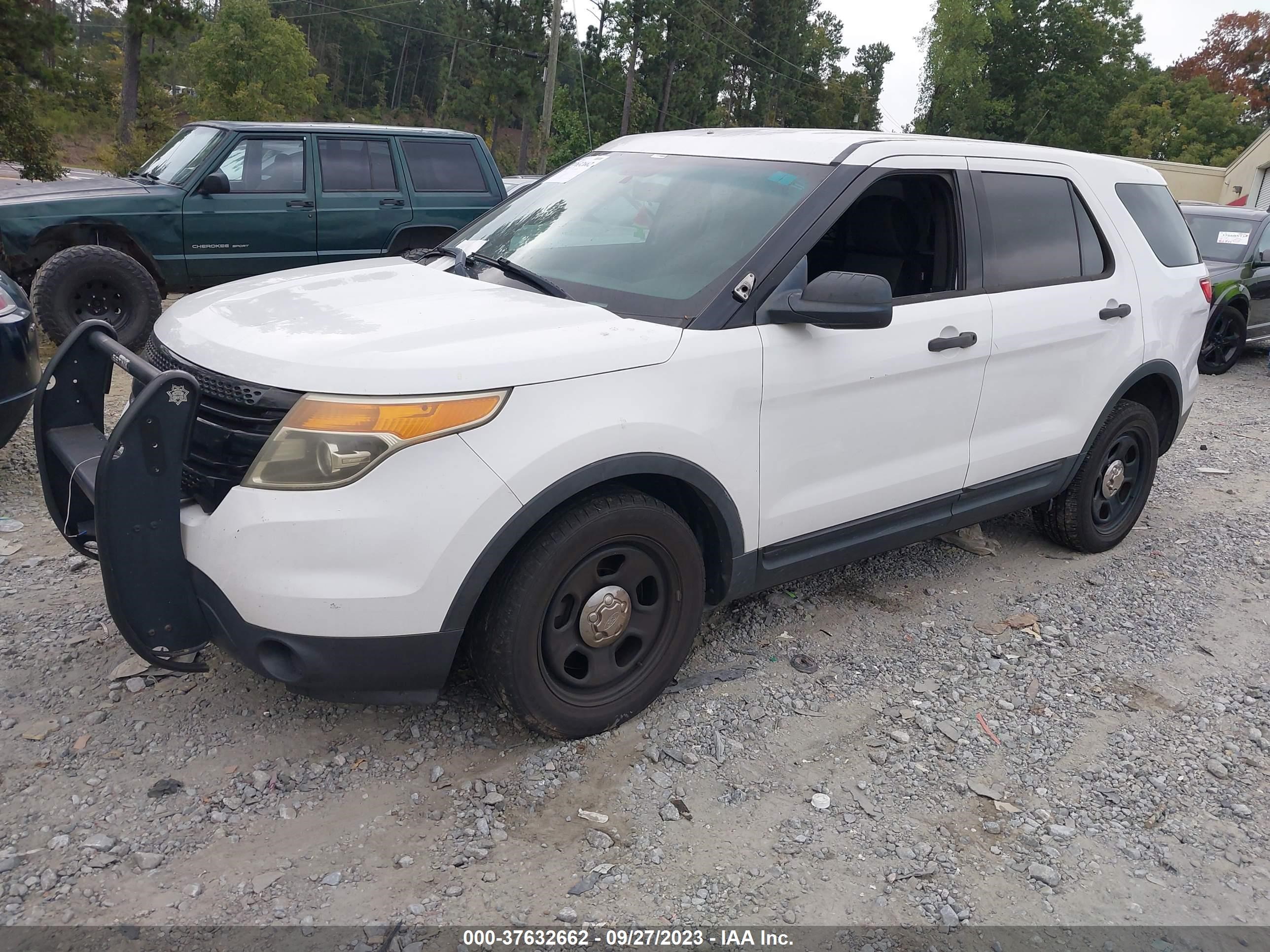 Photo 1 VIN: 1FM5K8AR5DGA33998 - FORD POLICE 