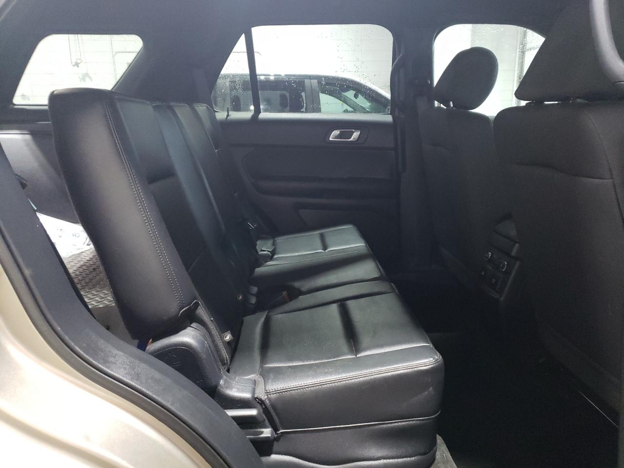 Photo 9 VIN: 1FM5K8AR7HGB34160 - FORD EXPLORER 