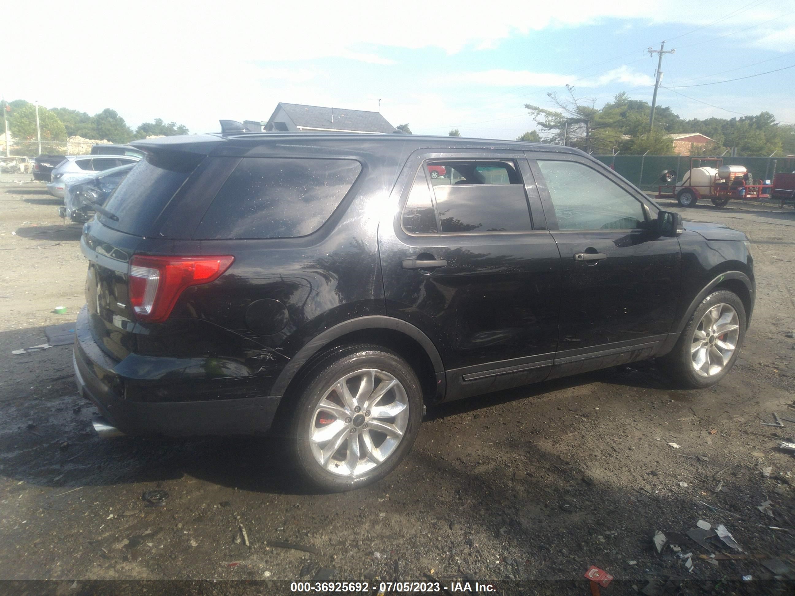 Photo 3 VIN: 1FM5K8AR8GGC26490 - FORD EXPLORER P 